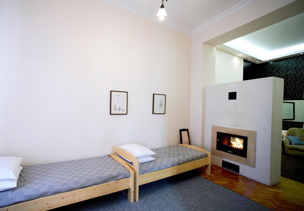 Fireplace Holidays Budapest Bagian luar foto